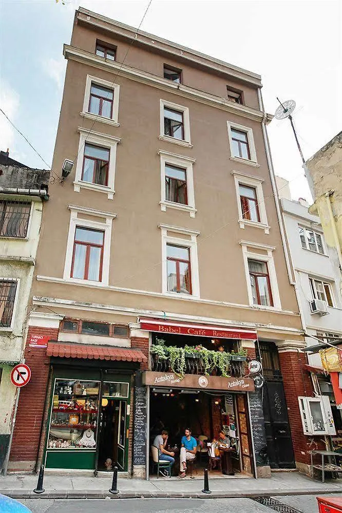 Ala Suites Istanbul 3*,