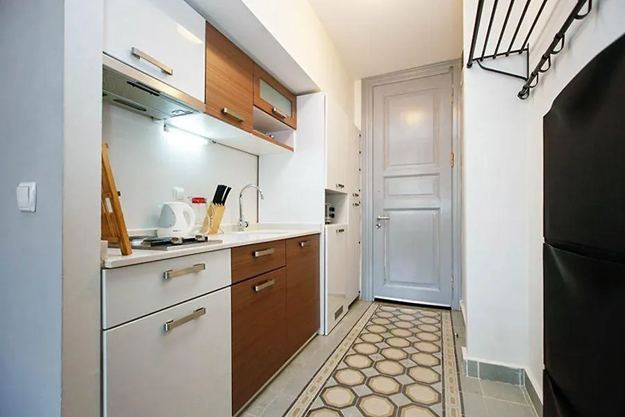 Ala Suites Istanbul 3*,